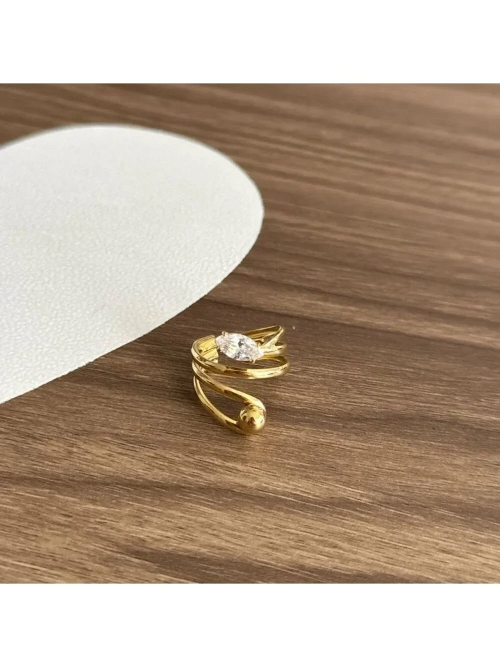 Diamond ring Q204